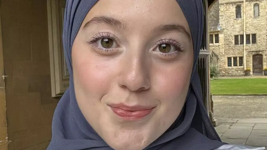 ebru
